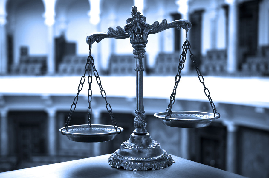 深圳交通事故律師解析車輛被盜或損壞的保險(xiǎn)理賠